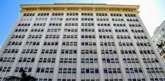 Concurso CGE RJ: edital será publicado em 2023; R$ 11 mil. Veja