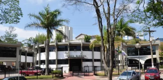 O Cargo de Motorista na Câmara de Arujá: Responsabilidade e Segurança Concurso Câmara Arujá SP